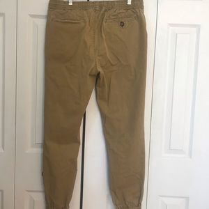 Men’s Aeropostale Khaki joggers